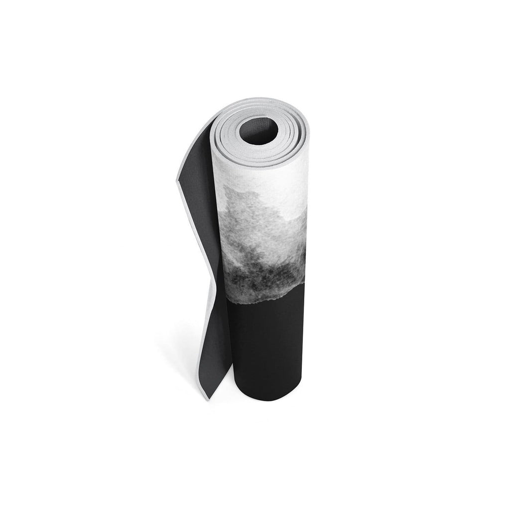 Black1 Yoga Mat – Non-Slip, Cushioned, Minimalist All-Black Design